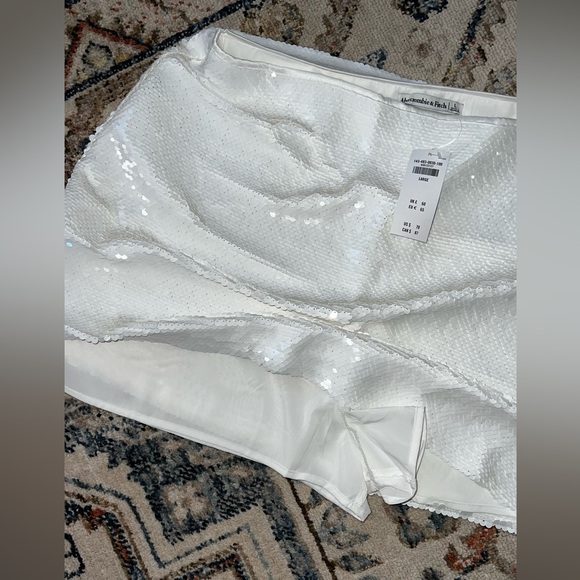 A&F Sequin Skirt NWT - Picture 5 of 5